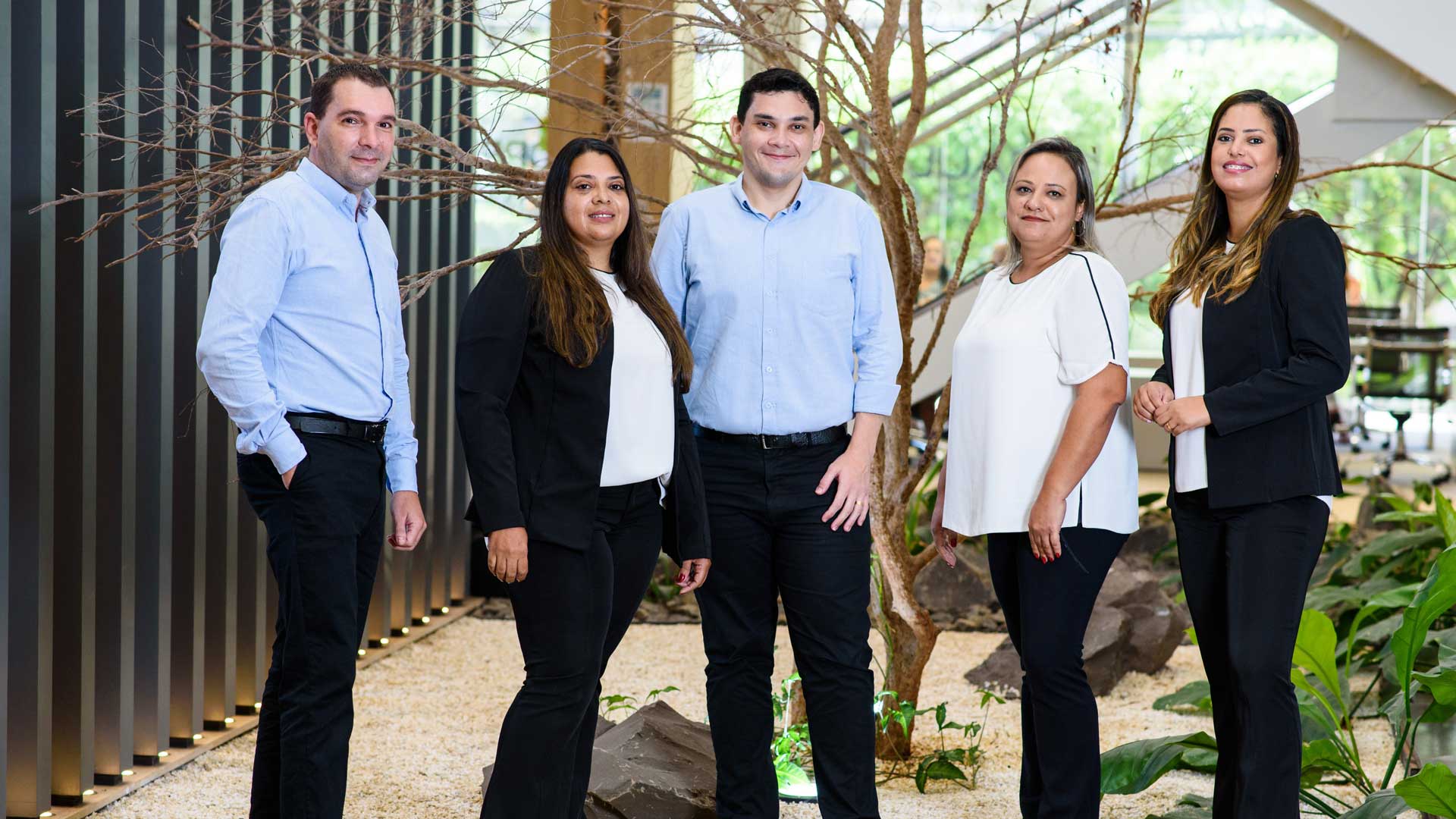 Uniforme social para empresa